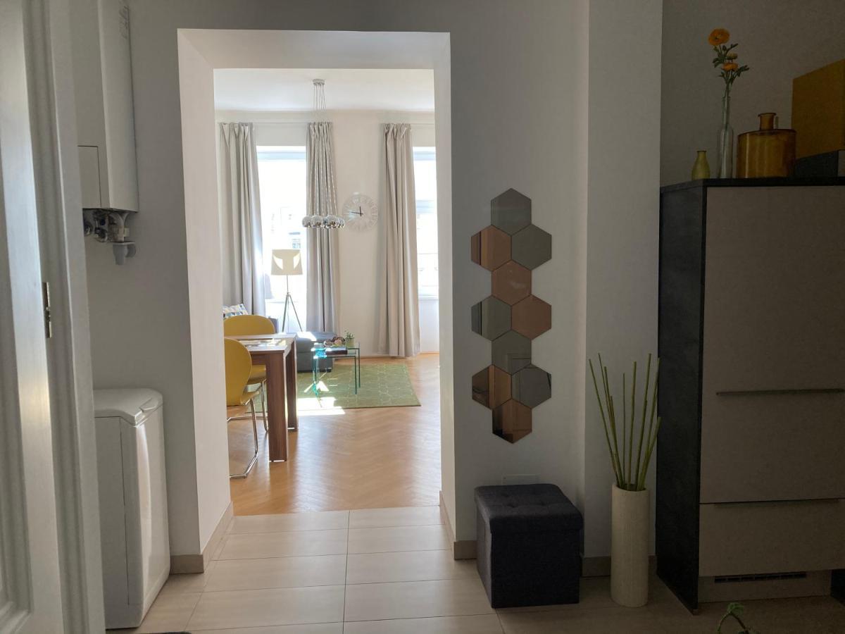 Apartment Vienna Living Εξωτερικό φωτογραφία